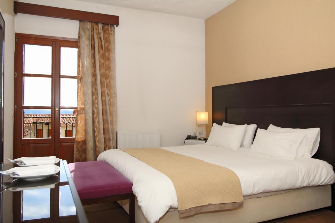Boutique Hotel Parnassia Арахова Екстер'єр фото